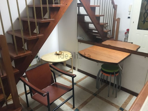 appartamento in affitto a Napoli in zona Chiaia