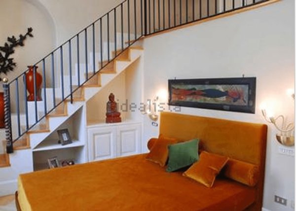 appartamento in affitto a Napoli in zona Chiaia