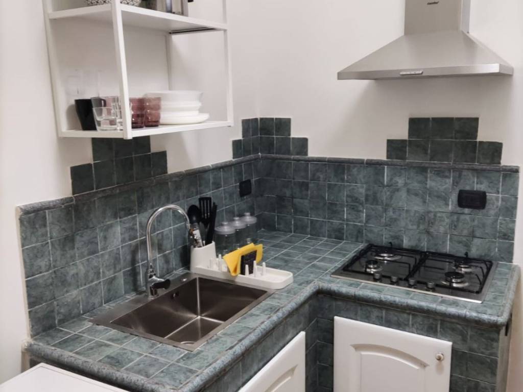 appartamento in affitto a Napoli in zona Stella