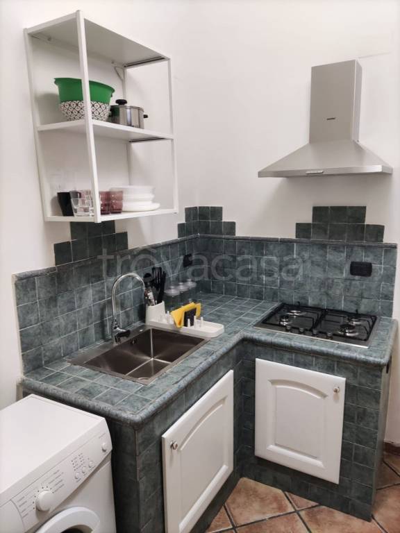 appartamento in affitto a Napoli in zona Stella