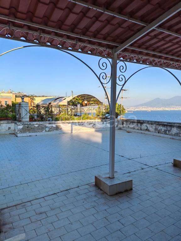 appartamento in affitto a Napoli in zona Posillipo