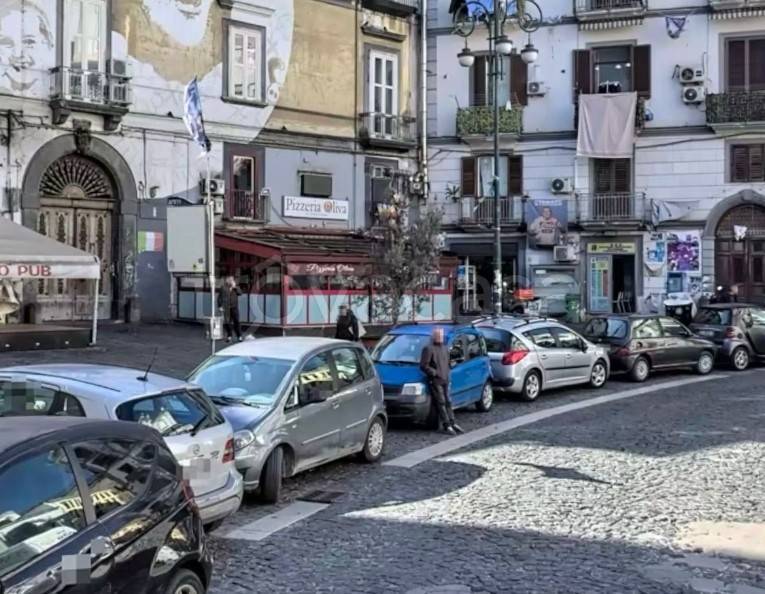 appartamento in affitto a Napoli in zona Stella