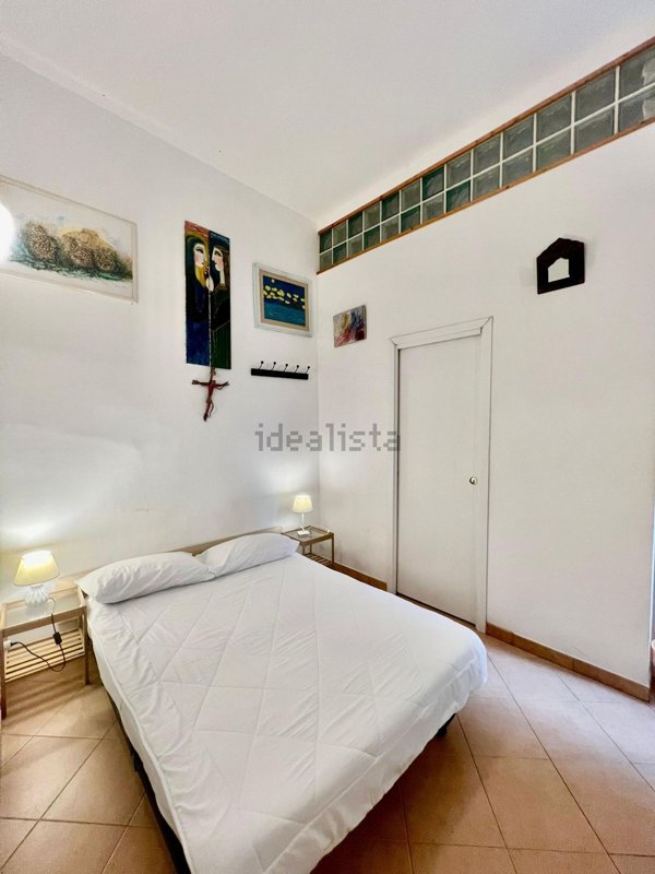 appartamento in affitto a Napoli in zona Chiaia