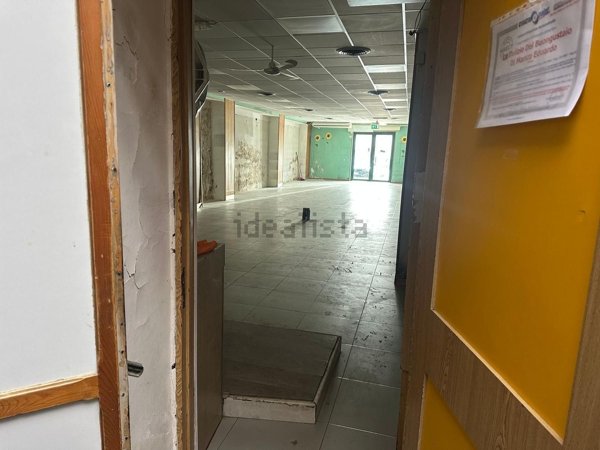 locale commerciale in affitto a Napoli in zona Chiaiano
