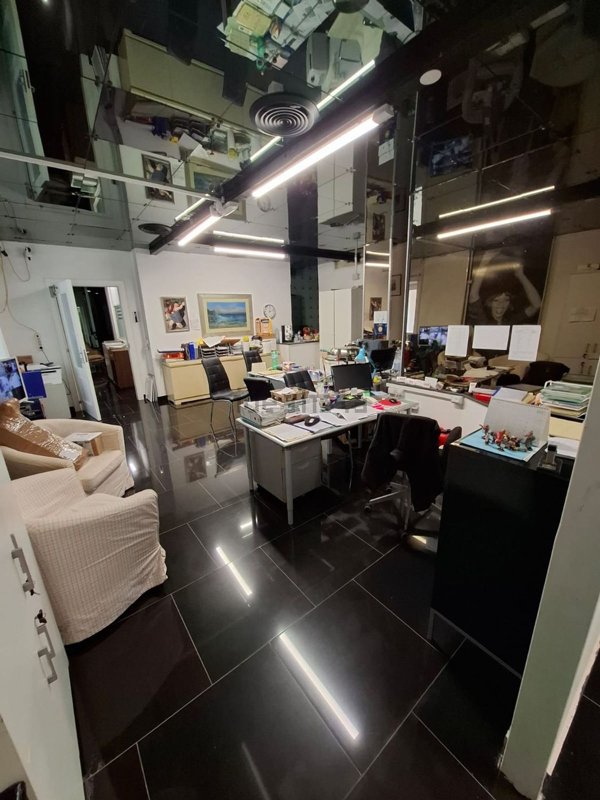 locale commerciale in affitto a Napoli in zona Posillipo