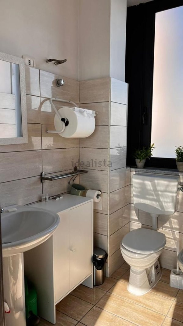 ufficio in affitto a Napoli in zona Zona Industriale-Ferrovia