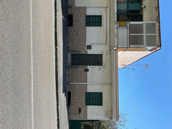 ufficio in affitto a Napoli in zona Piscinola