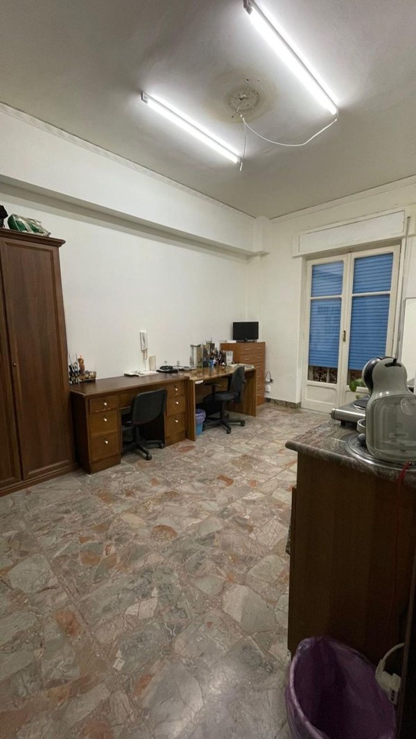 ufficio in affitto a Napoli in zona Marianella
