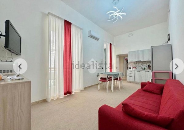 appartamento in affitto a Napoli in zona San Lorenzo