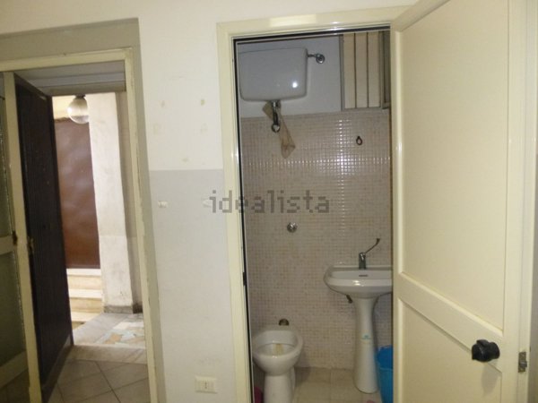 ufficio in affitto a Napoli in zona Ponticelli