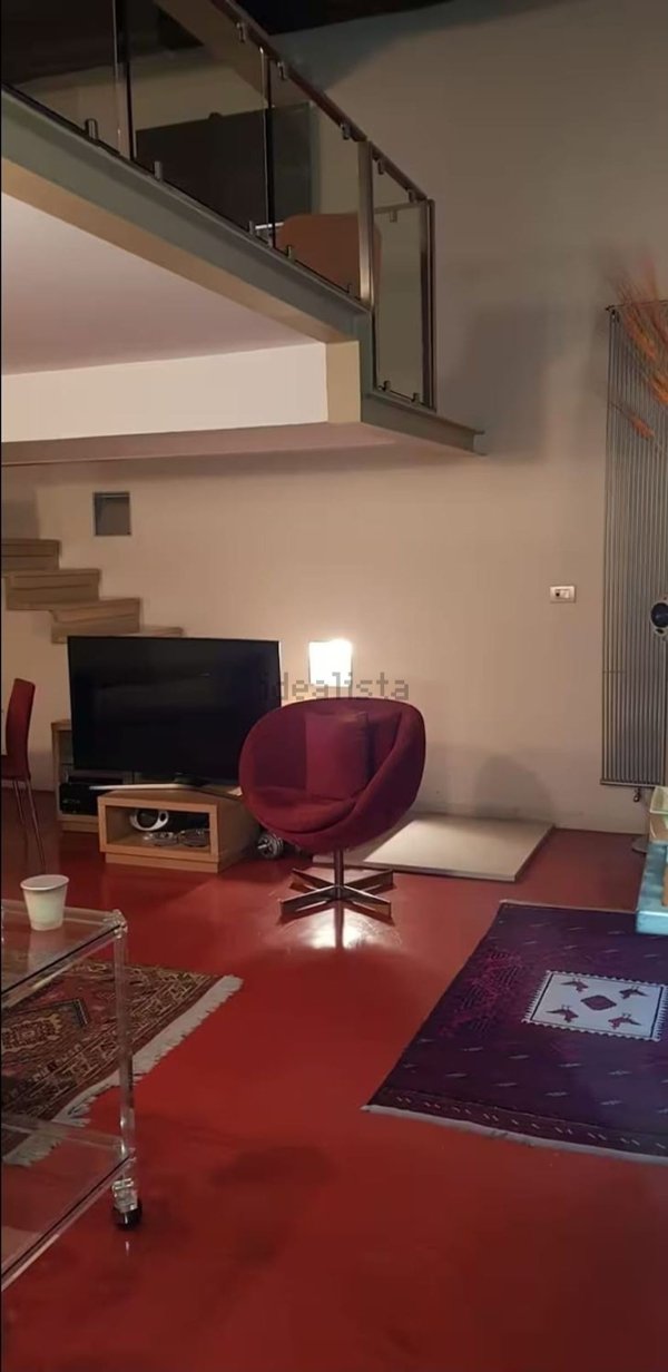 appartamento in affitto a Napoli in zona Chiaia