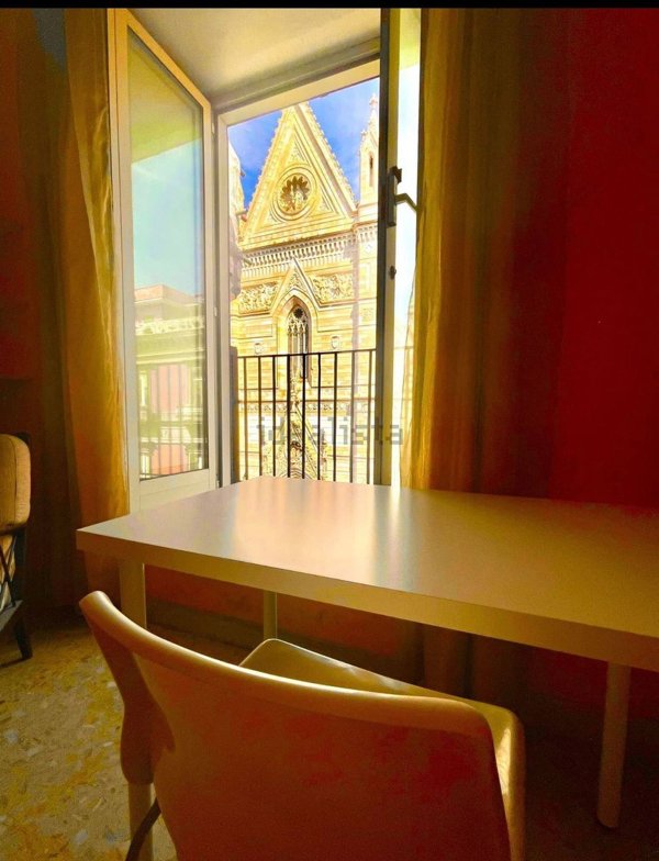 appartamento in affitto a Napoli in zona Pendino / San Giuseppe