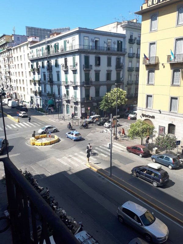 ufficio in affitto a Napoli in zona Vicaria