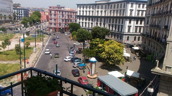 ufficio in affitto a Napoli in zona San Lorenzo