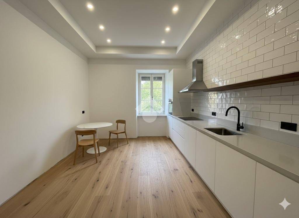 appartamento in affitto a Napoli in zona Capodimonte / Colli Aminei