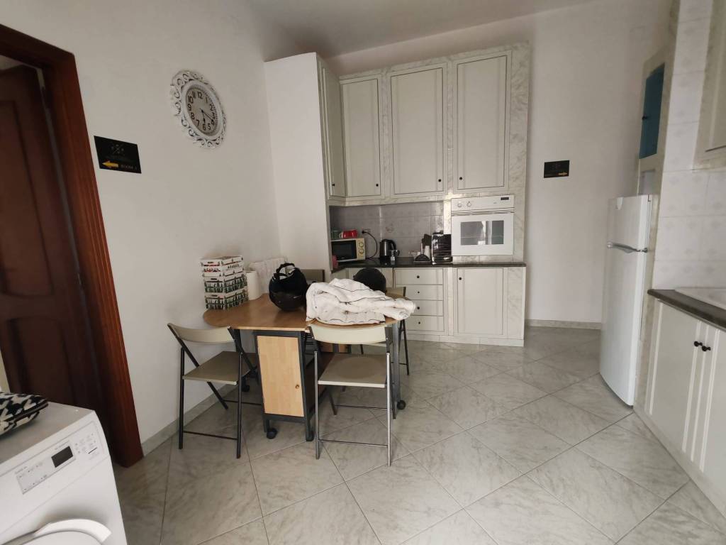 appartamento in affitto a Napoli in zona Chiaia