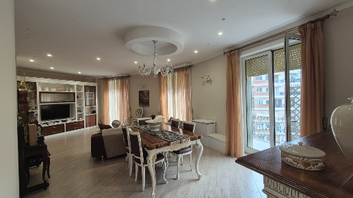 appartamento in affitto a Napoli in zona Vomero