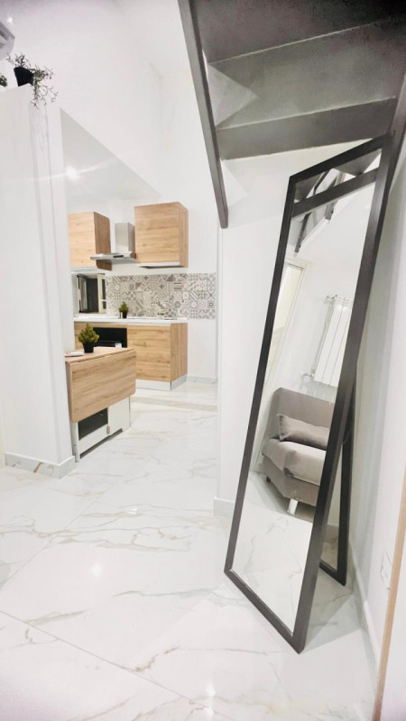 appartamento in affitto a Napoli in zona Mercato