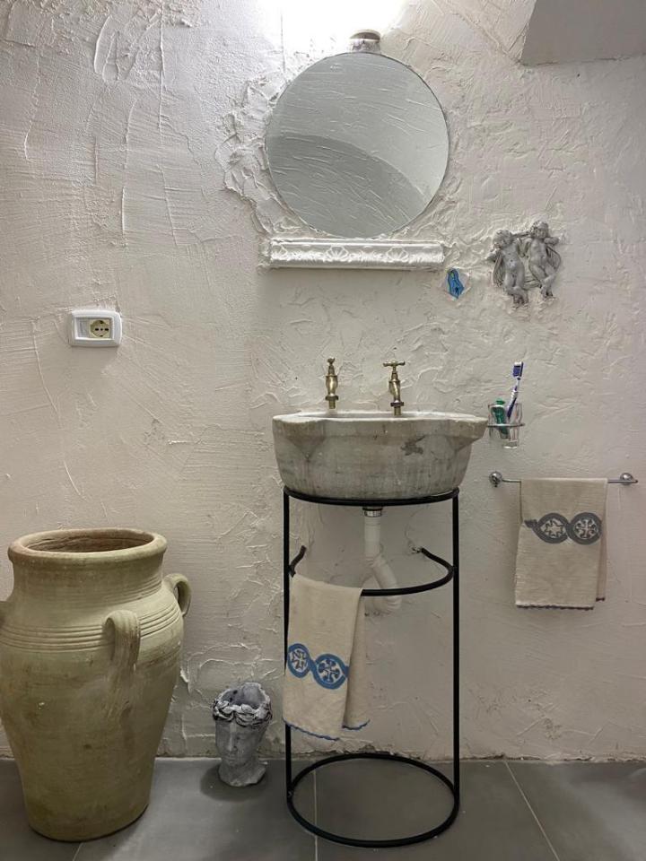 appartamento in affitto a Napoli in zona Chiaia