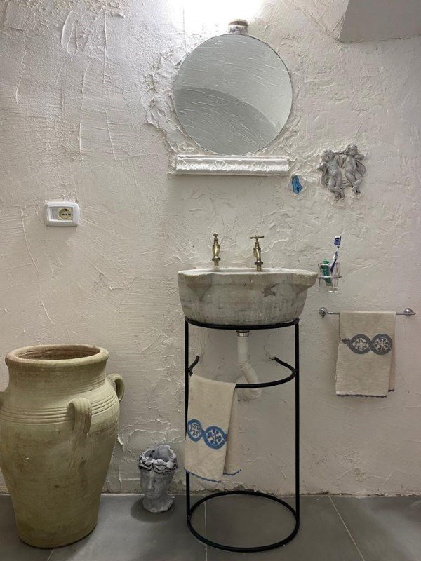 appartamento in affitto a Napoli in zona Chiaia