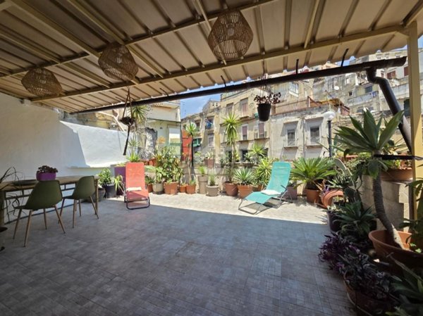 appartamento in affitto a Napoli