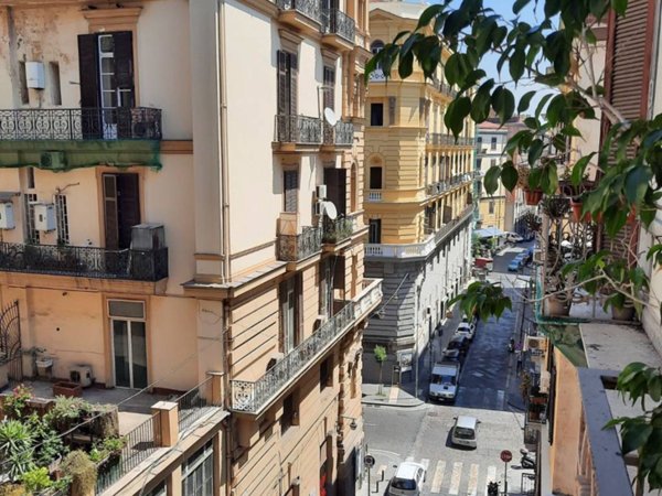 appartamento in affitto a Napoli