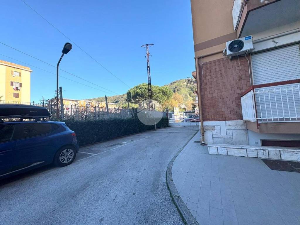 appartamento in affitto a Napoli in zona Bagnoli