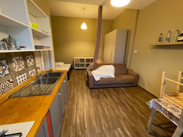 appartamento in affitto a Napoli in zona Pendino / San Giuseppe