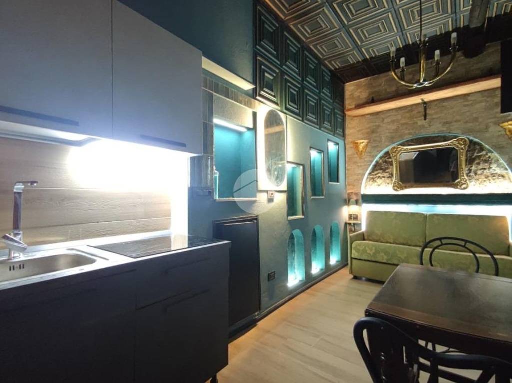 monolocale in affitto a Napoli