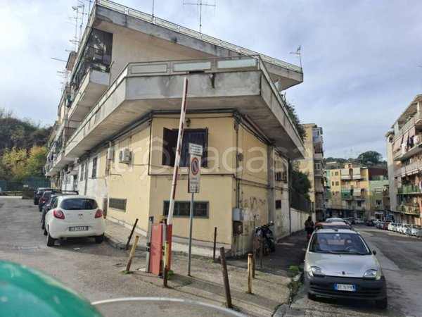 appartamento in affitto a Napoli