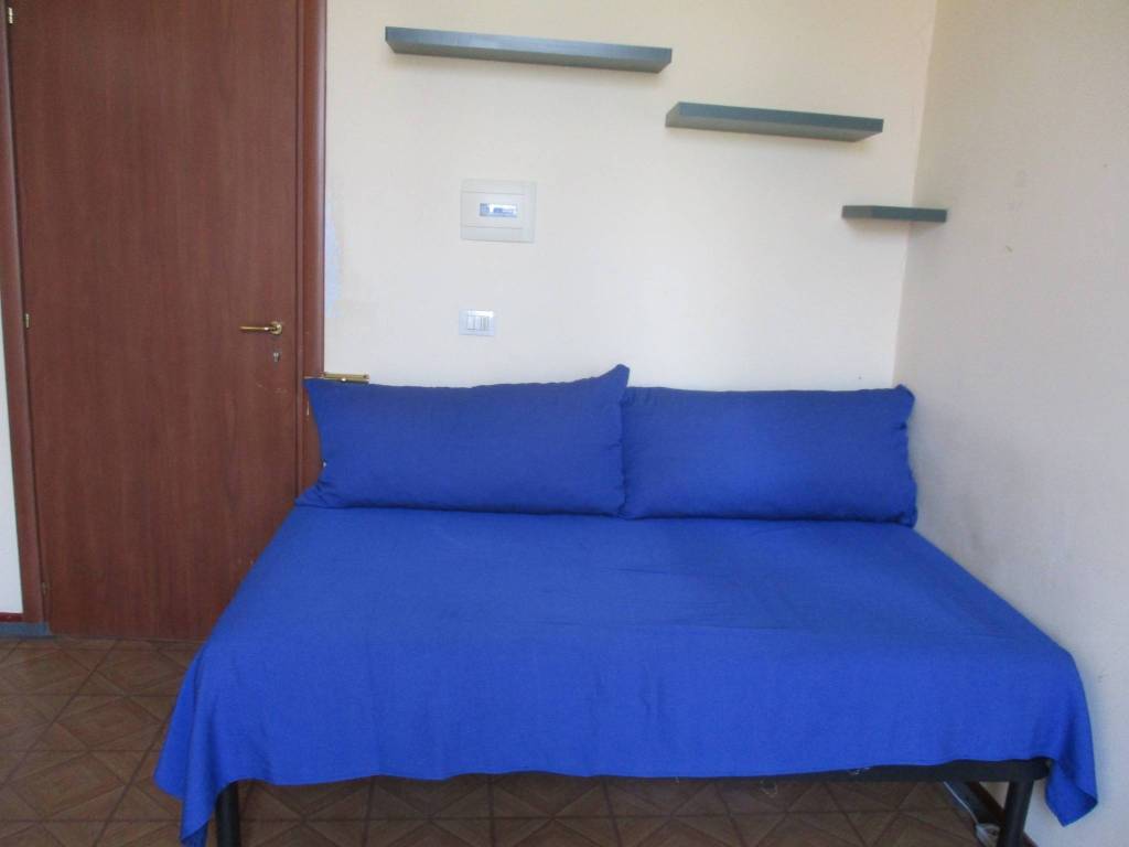 appartamento in affitto a Napoli in zona Stella