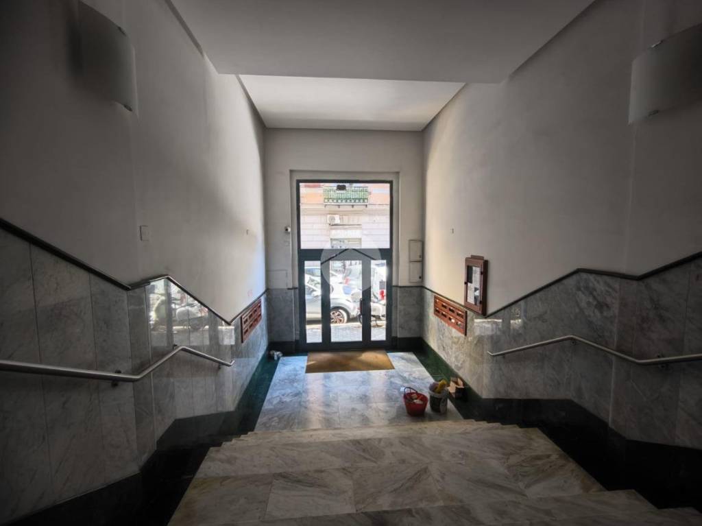 ufficio in affitto a Napoli in zona Vomero