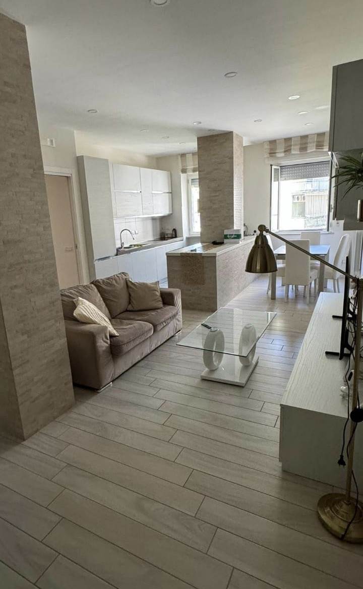 appartamento in affitto a Napoli in zona Vomero