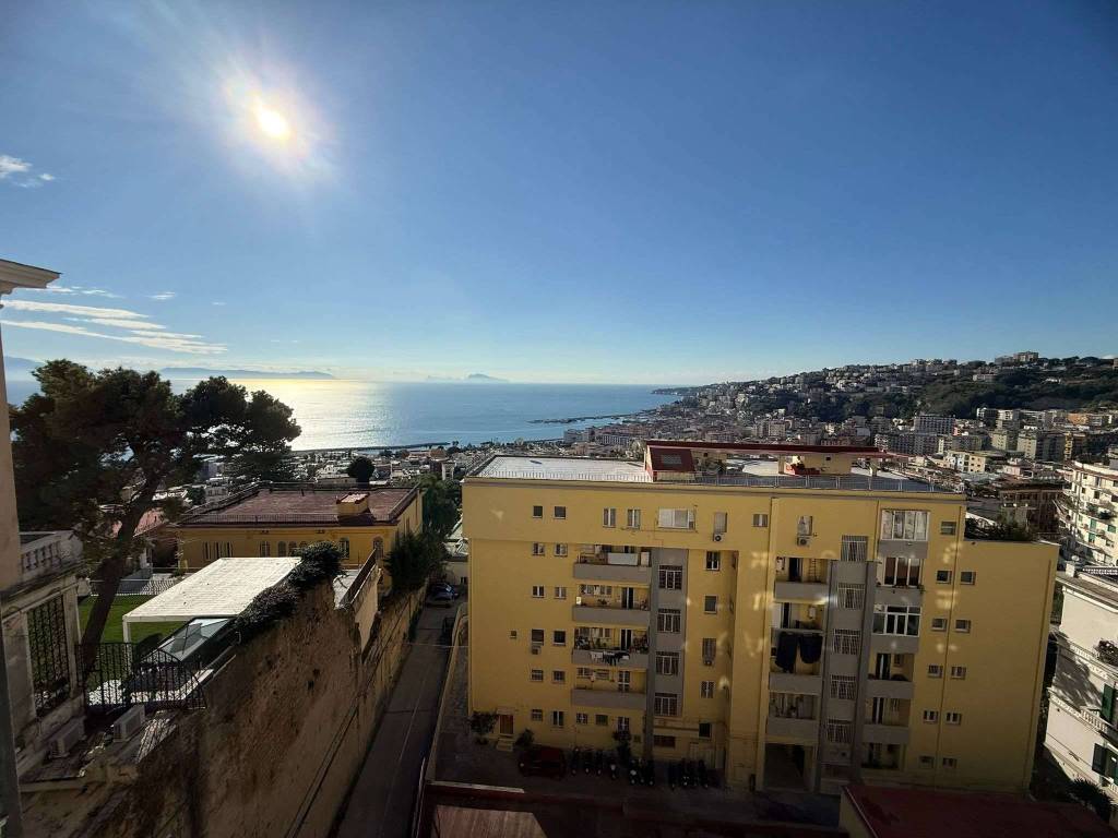 appartamento in affitto a Napoli