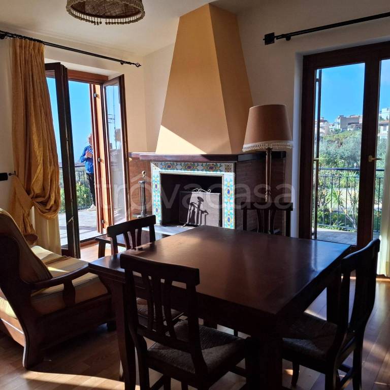 appartamento in affitto a Napoli in zona Camaldoli