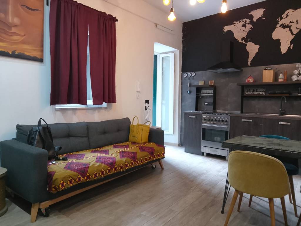 appartamento in affitto a Napoli