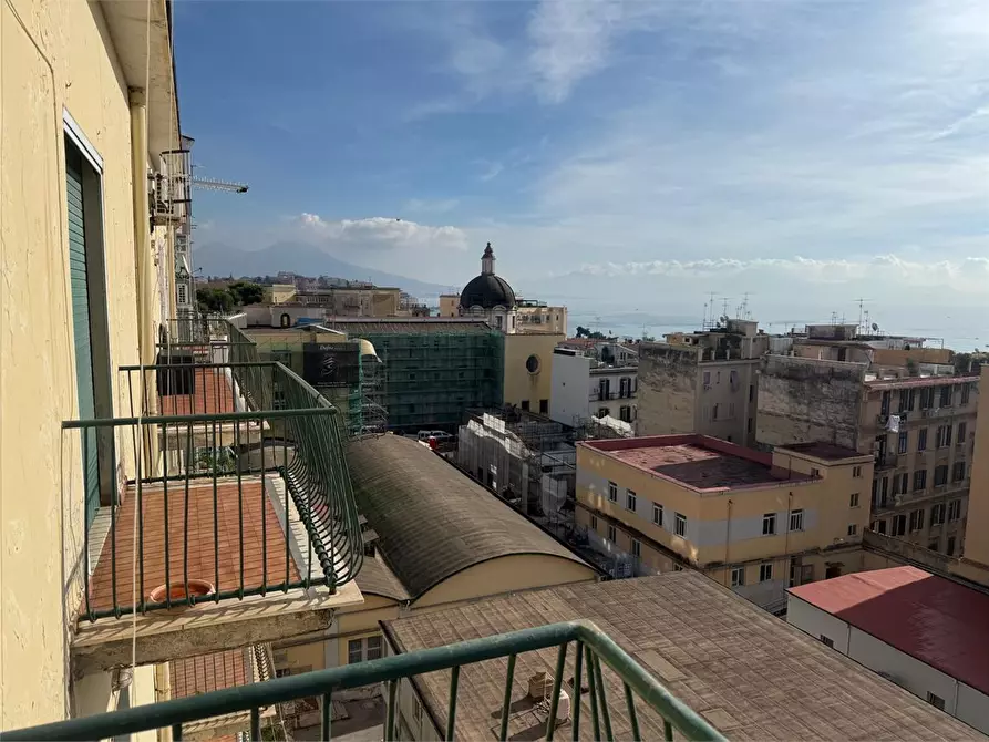 appartamento in affitto a Napoli in zona Chiaia