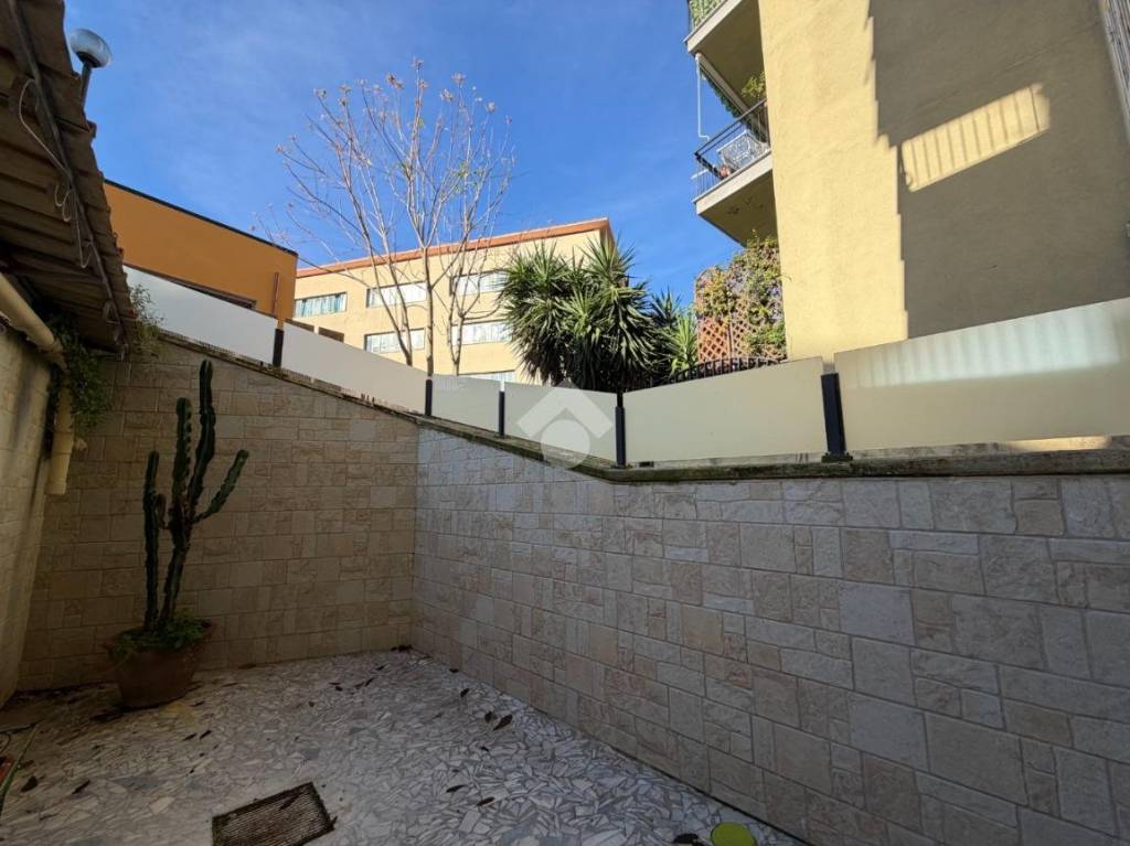 appartamento in affitto a Napoli in zona Capodimonte / Colli Aminei