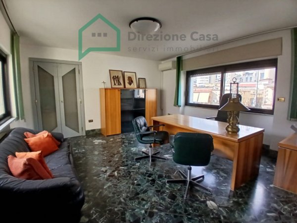 ufficio in affitto a Napoli in zona Capodichino