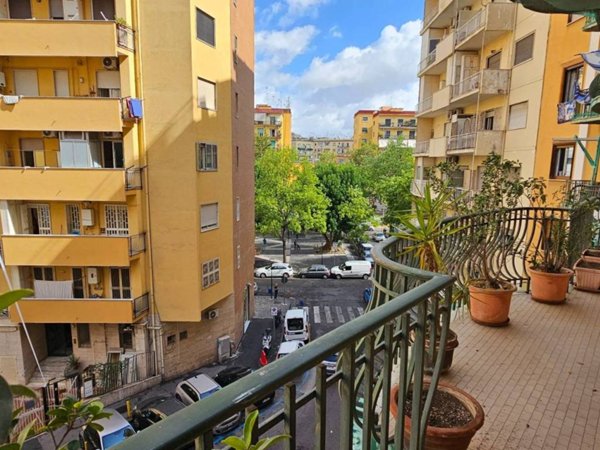 appartamento in affitto a Napoli in zona Arenella