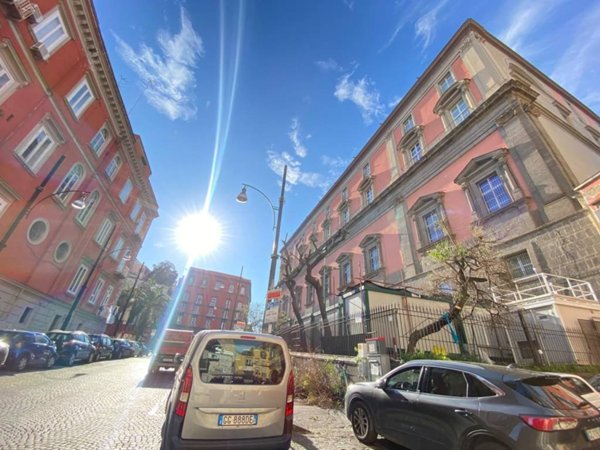 appartamento in affitto a Napoli in zona Stella