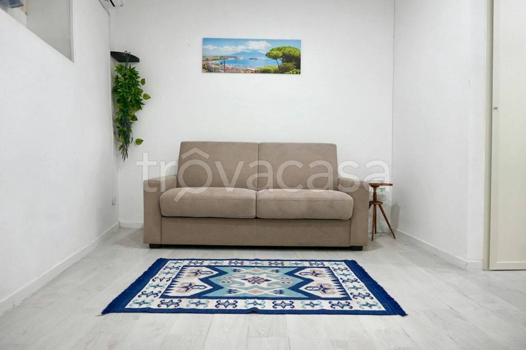 casa indipendente in affitto a Napoli in zona Stella