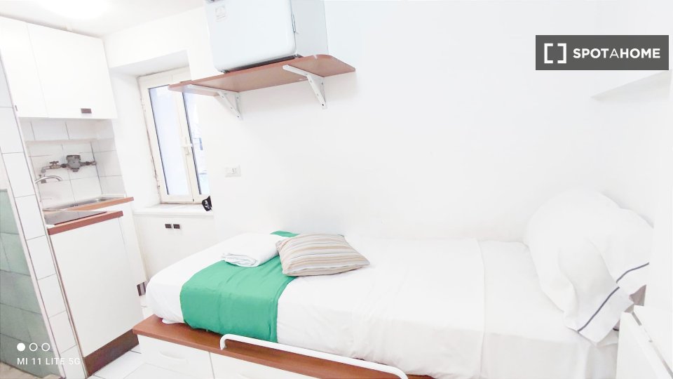 ufficio in affitto a Napoli in zona Avvocata