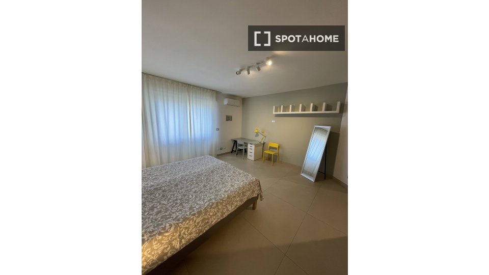 appartamento in affitto a Napoli in zona Mercato