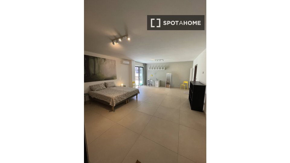 appartamento in affitto a Napoli in zona Mercato