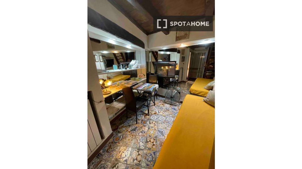 appartamento in affitto a Napoli