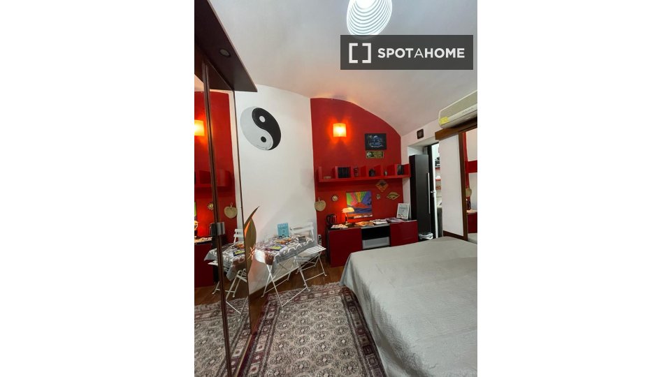 appartamento in affitto a Napoli in zona Avvocata