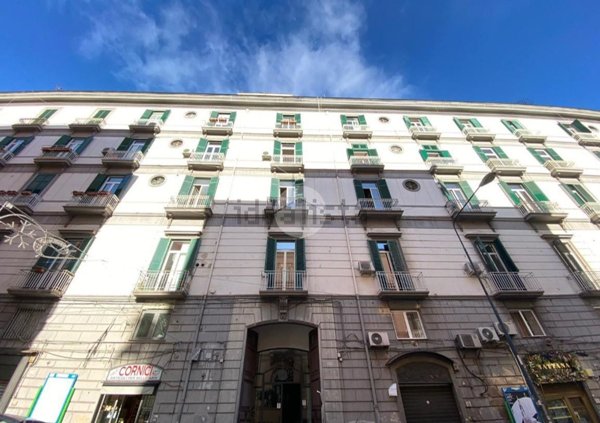 appartamento in affitto a Napoli in zona Chiaia