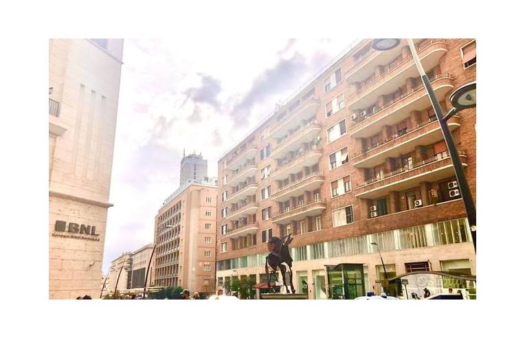 ufficio in affitto a Napoli in zona Avvocata