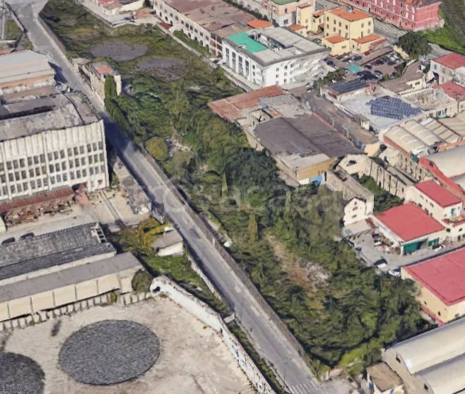 capannone in affitto a Napoli in zona San Giovanni a Teduccio